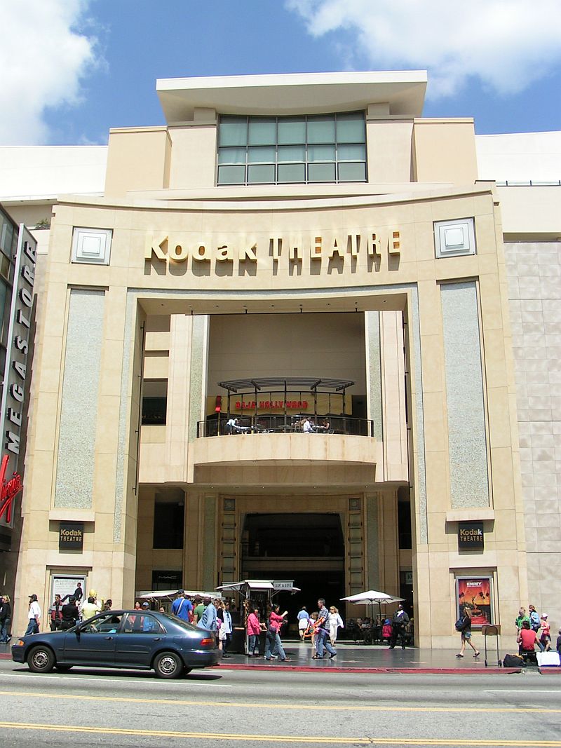 The main entrance to the Kodak Theatre and Hollywood & Highland Center.