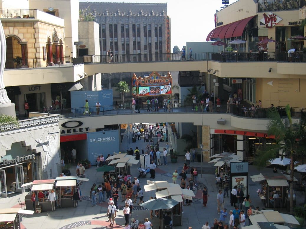 A view from the third level of the Kodak Theatre looking down onto the Hollywood & Highland Center.